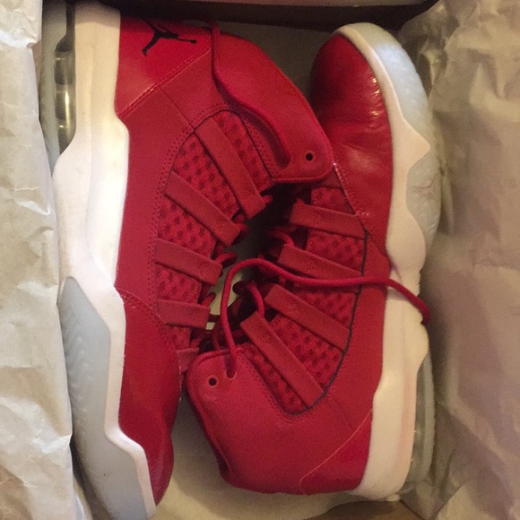 Jordan max AURA - Picture 2 of 3